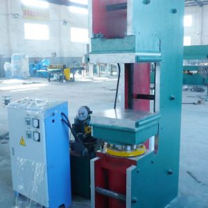 Jaw plate vulcanizing machine